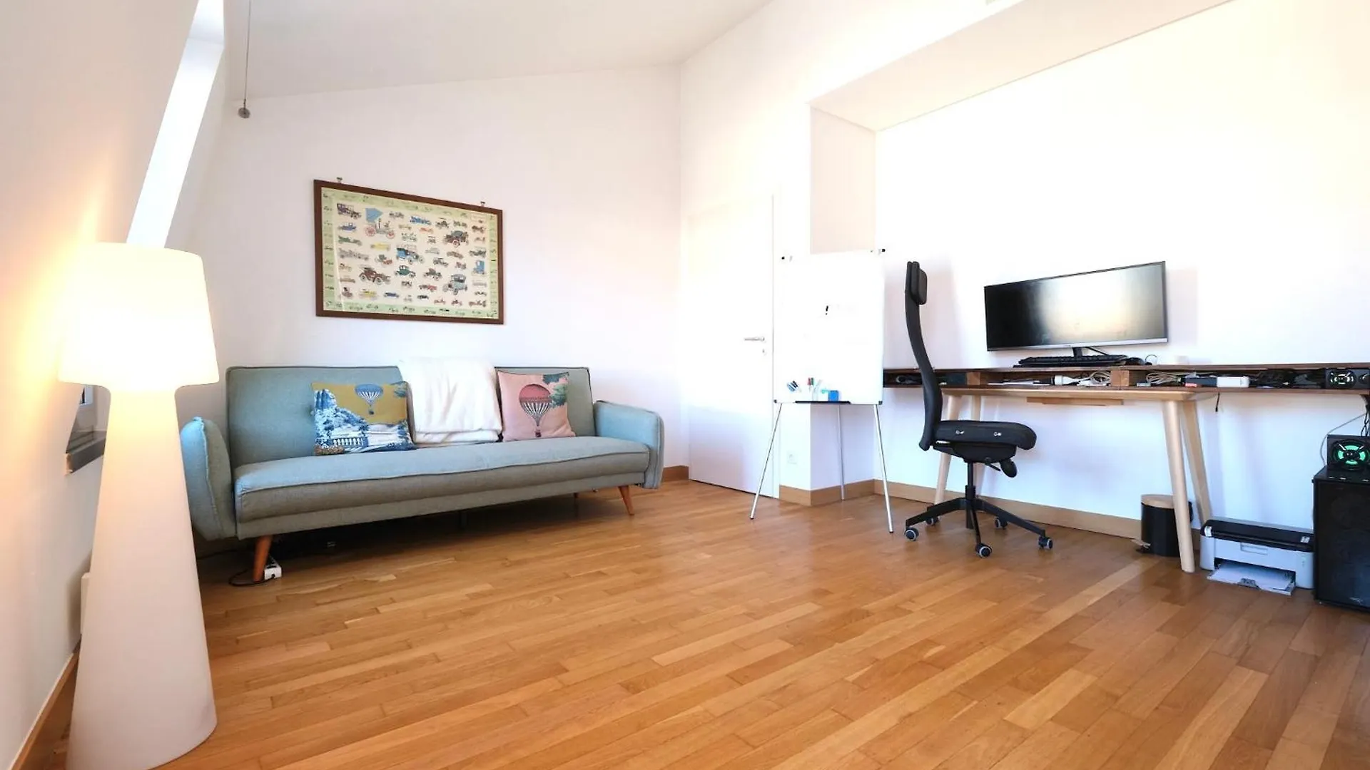 160M2 Penthouse In The City Centre With A Balcony And The City View Luxembourg