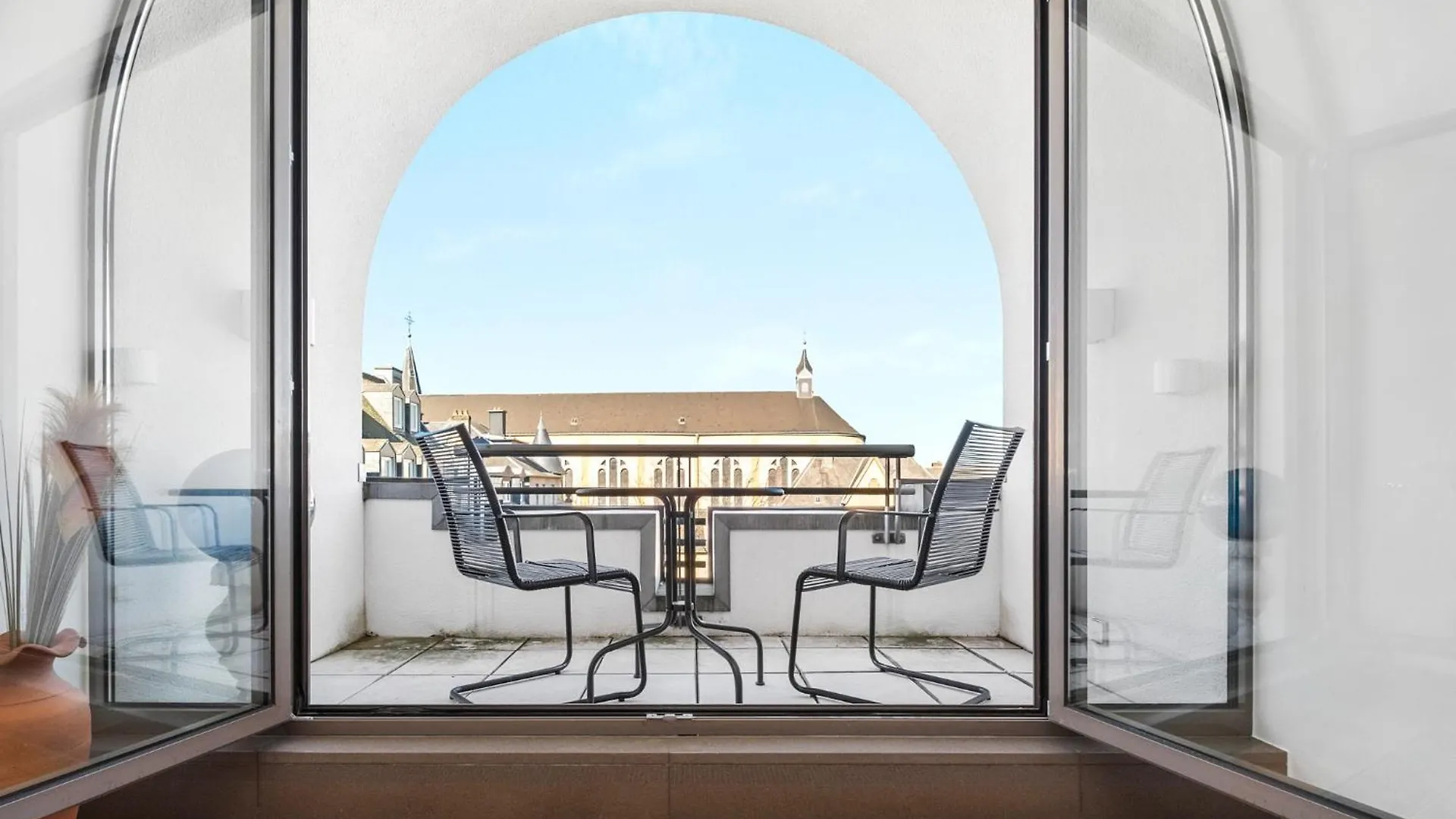 160M2 Penthouse In The City Centre With A Balcony And The City View Luxembourg Luxembourg